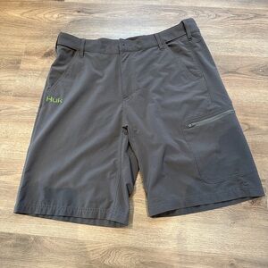 Men's Huk fishing Gray Shorts
